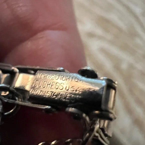 VTG Elgin Ladies Watch Stainless Steel Duchess Style - Fits Small/Petite Wrist - Picture 2 of 8